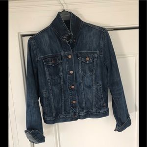 GAP classic 1969 denim jacket!